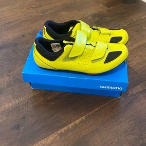 Neon yellow Shimano Bike shoes Delta clips size EU 42